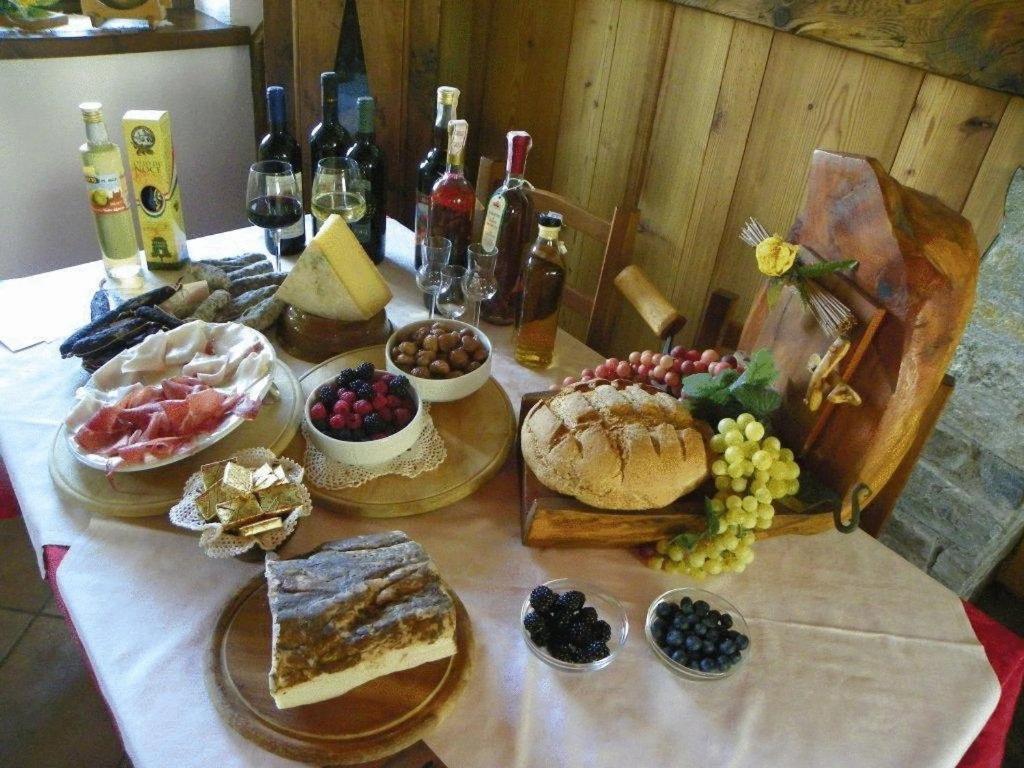 Hotel Les Granges La Thuile Zewnętrze zdjęcie