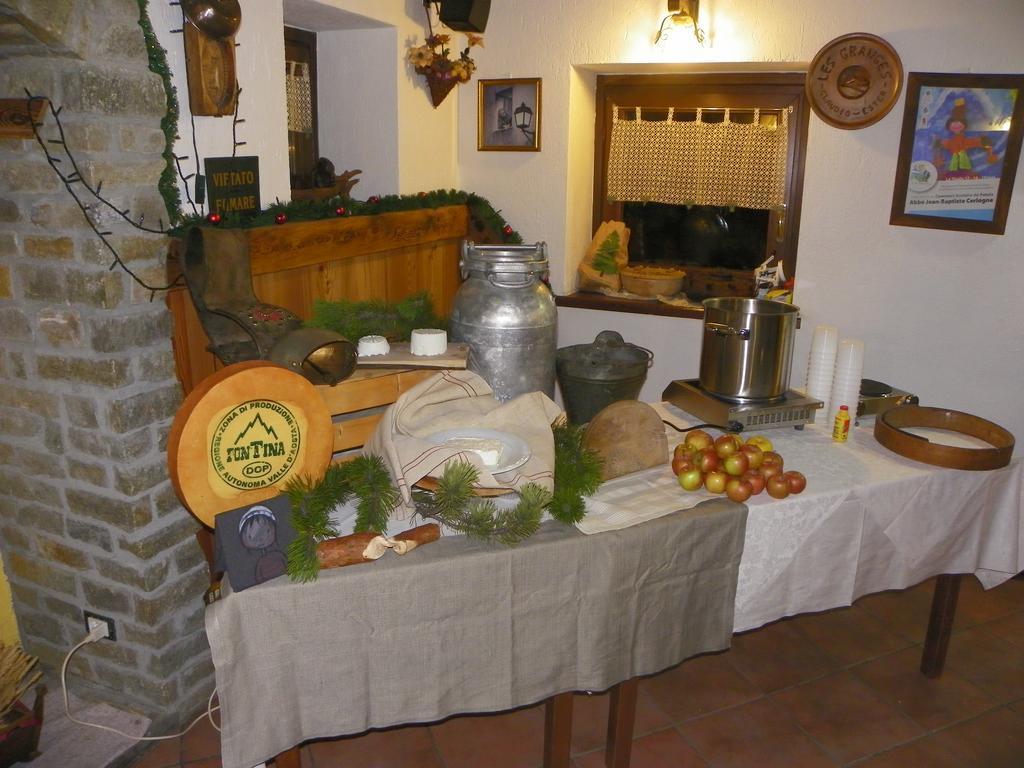 Hotel Les Granges La Thuile Zewnętrze zdjęcie