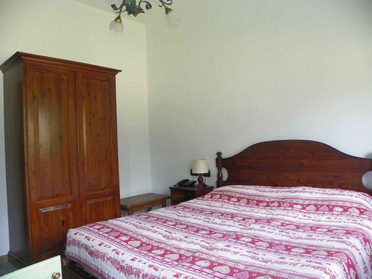 Hotel Les Granges La Thuile Zewnętrze zdjęcie